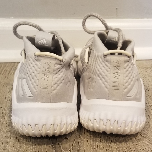 Adidas Dame 4 size 5 - Picture 3 of 7
